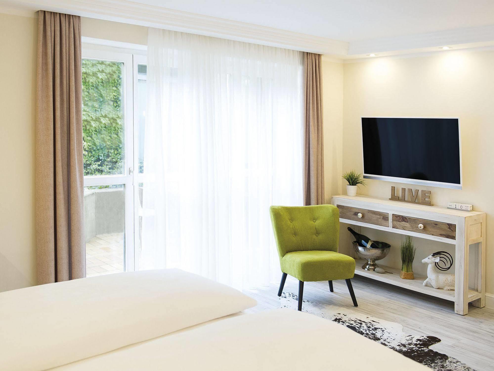 Donau Lodge Boardinghouse Straubing Bagian luar foto